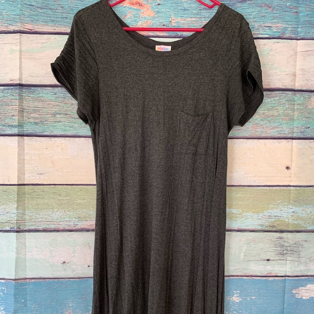 Charcoal Gray Stretchy Lularoe Carly (size medium)